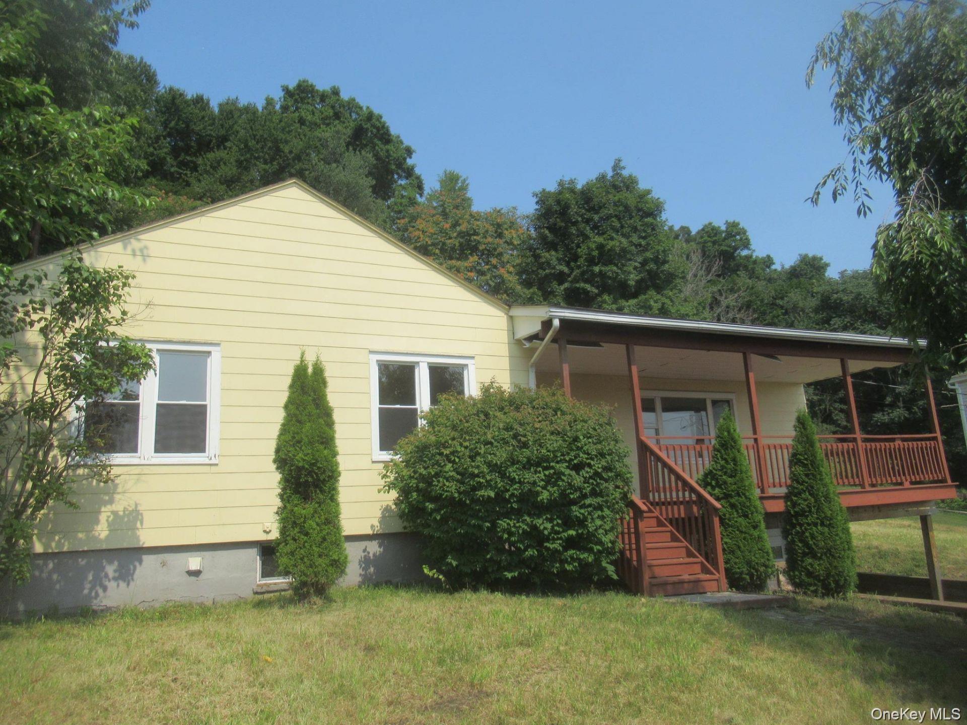 33 Meadow Avenue – For Sale photo 3