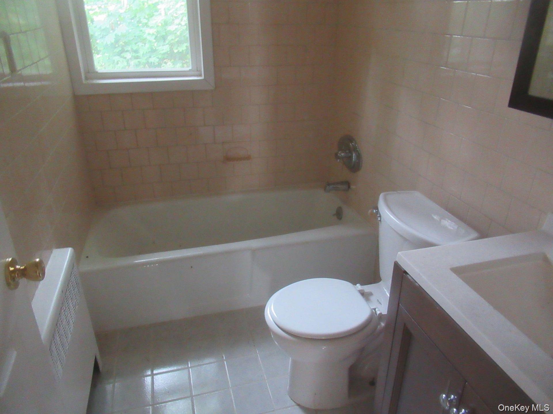 33 Meadow Avenue – For Sale photo 6
