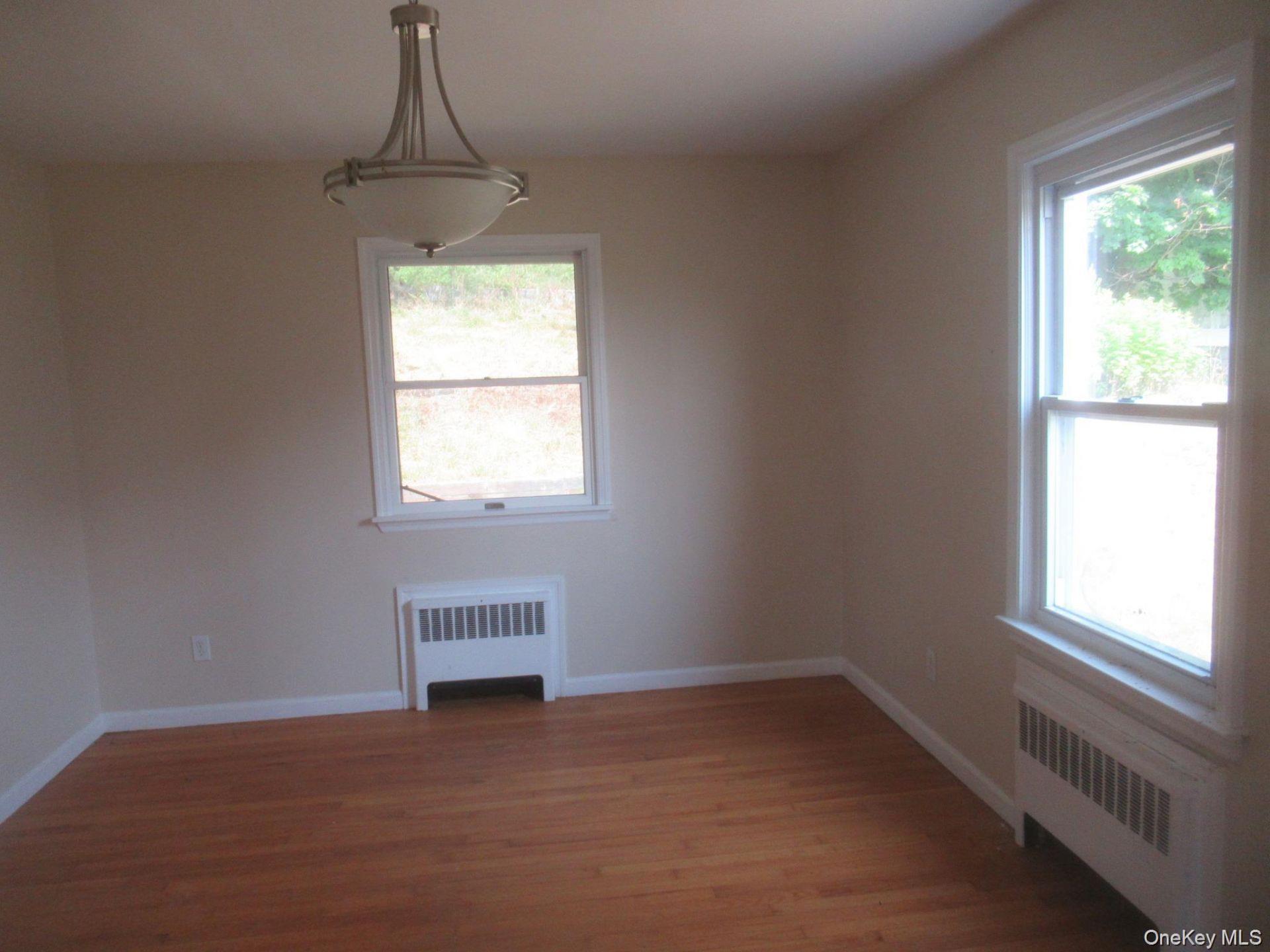 33 Meadow Avenue – For Sale photo 12