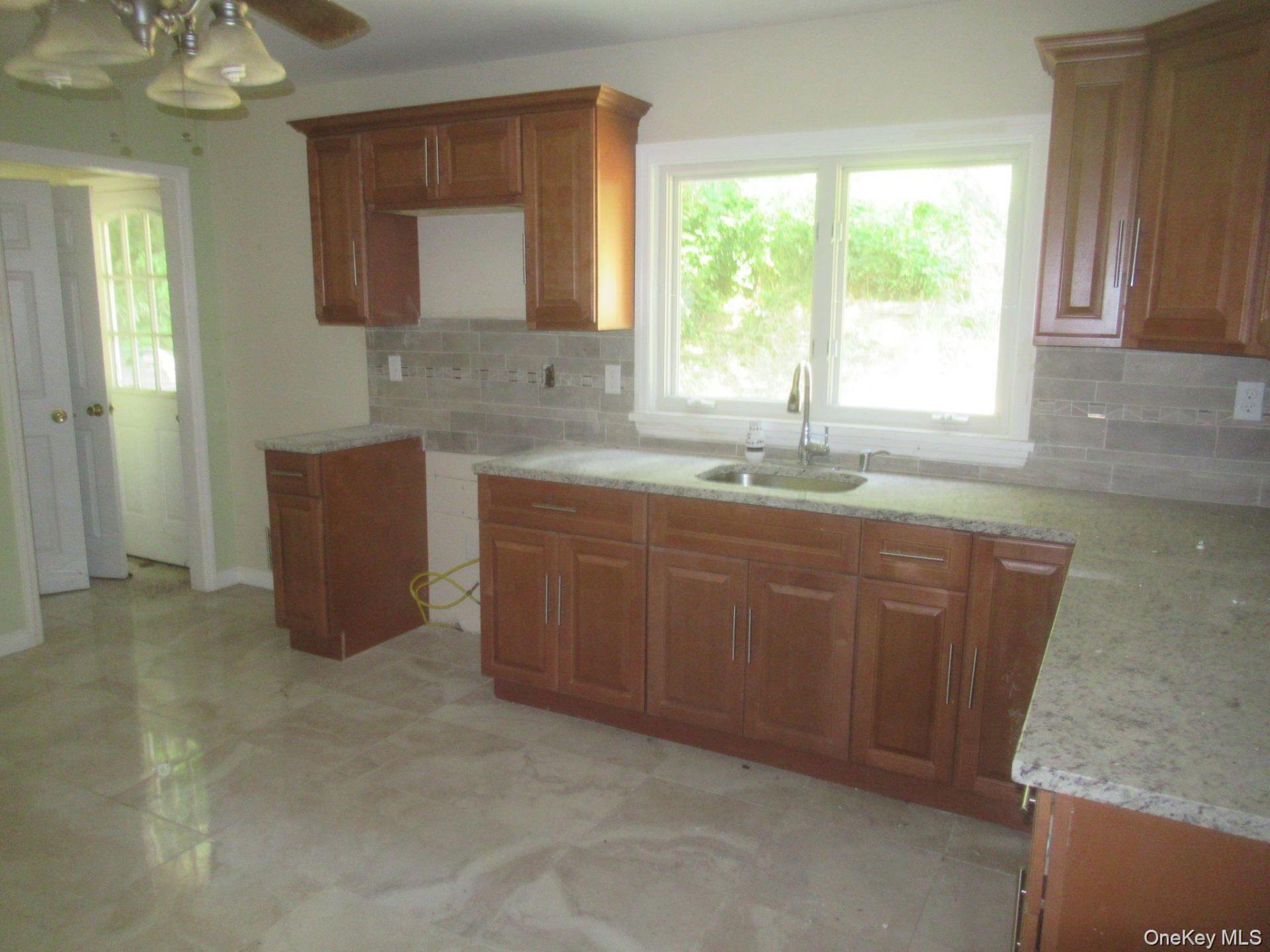 33 Meadow Avenue – For Sale photo 16