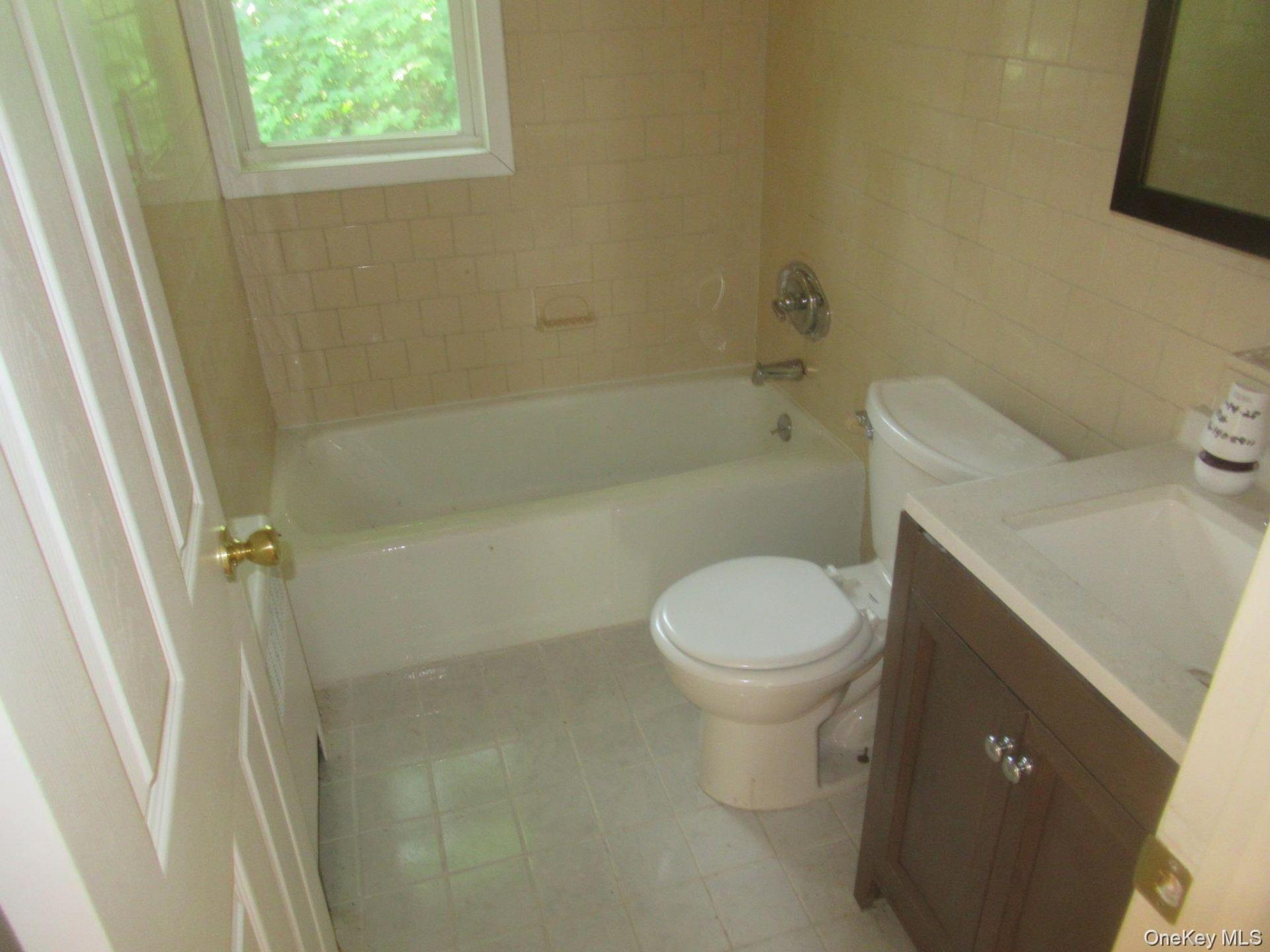 33 Meadow Avenue – For Sale photo 18