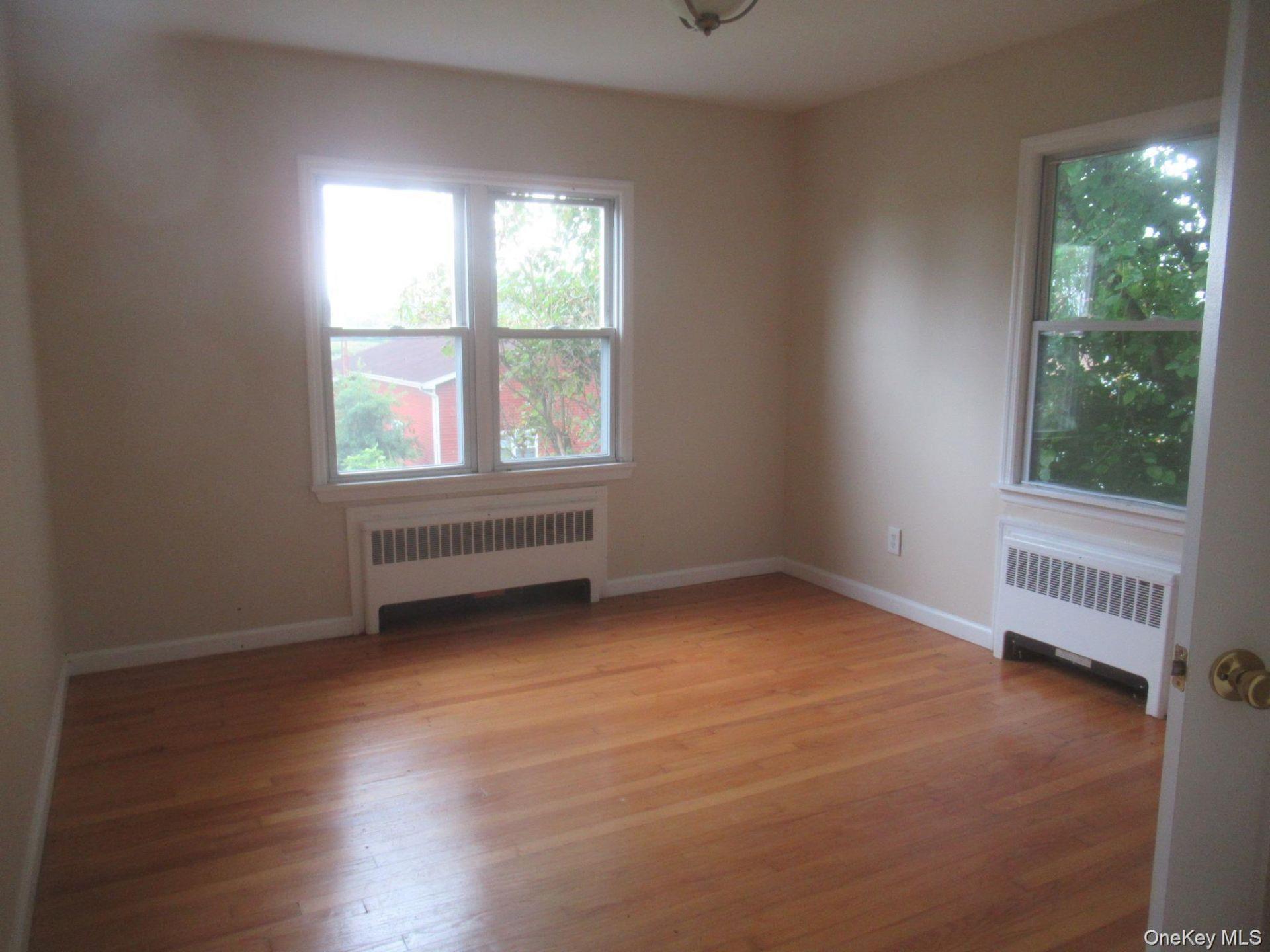 33 Meadow Avenue – For Sale photo 7