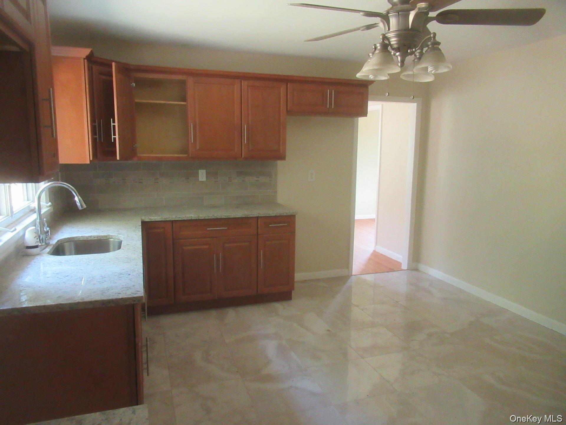 33 Meadow Avenue – For Sale photo 15
