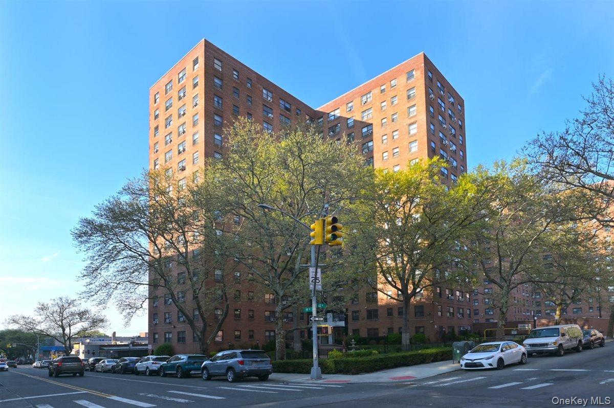 99-05 63rd Drive, Unit 14O photo 7