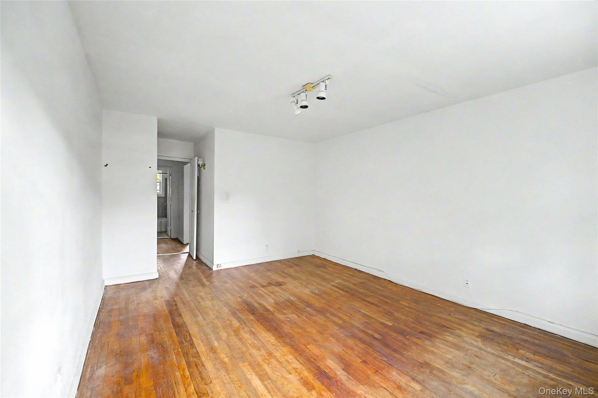 22637 Union Turnpike, Unit B photo 14