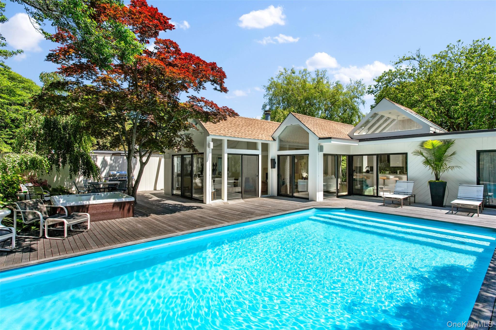 307 Shady Walk – For Sale