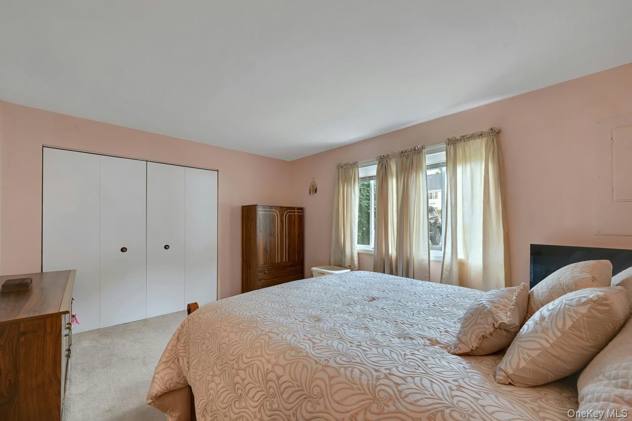 26 Kenneth Stuart, Unit A photo 10