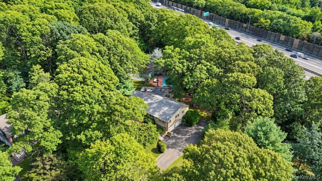 28 Penn Drive – For Sale photo 4