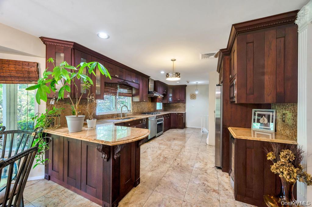 28 Penn Drive – For Sale photo 9