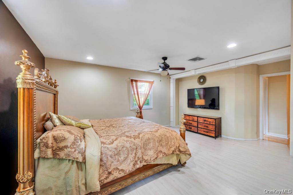 28 Penn Drive – For Sale photo 19