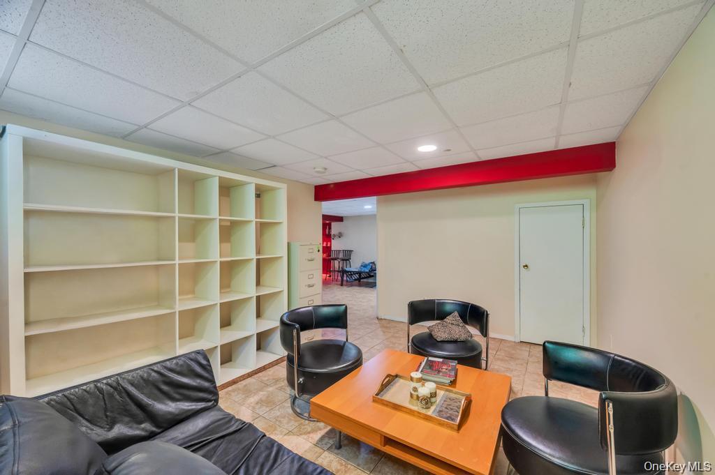 28 Penn Drive – For Sale photo 29