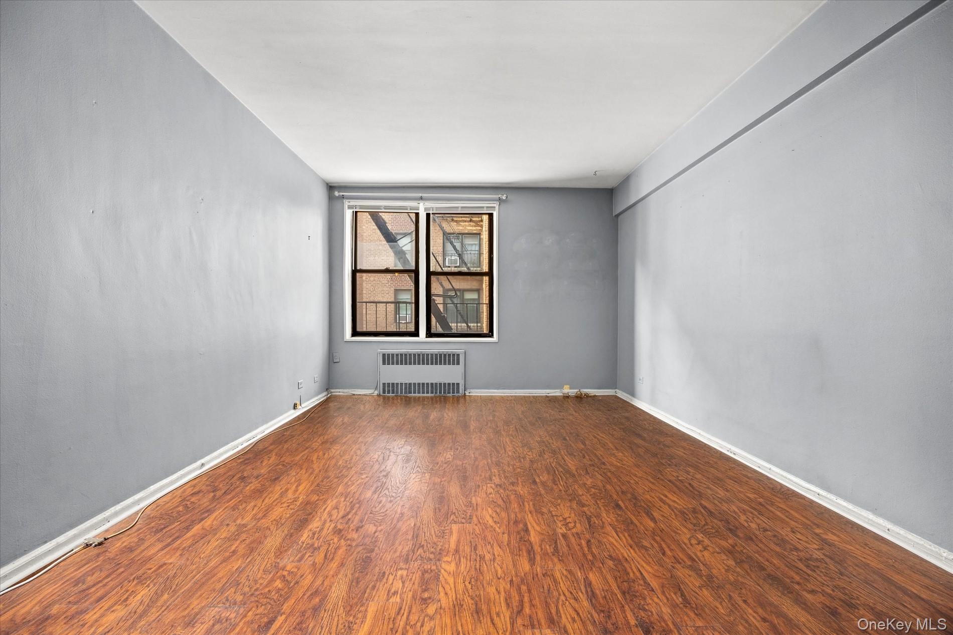 83-77 Woodhaven Boulevard, Unit 3F photo 2