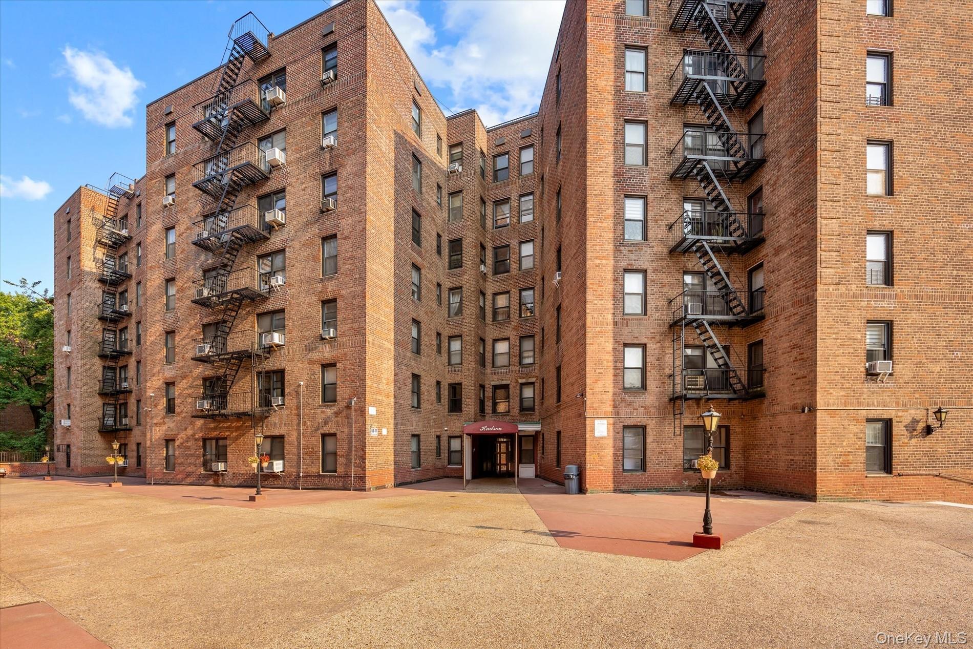 83-77 Woodhaven Boulevard, Unit 3F photo 12