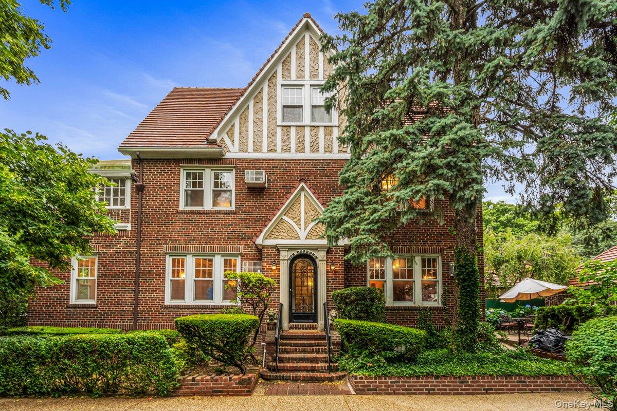 2 Whithson – For Sale