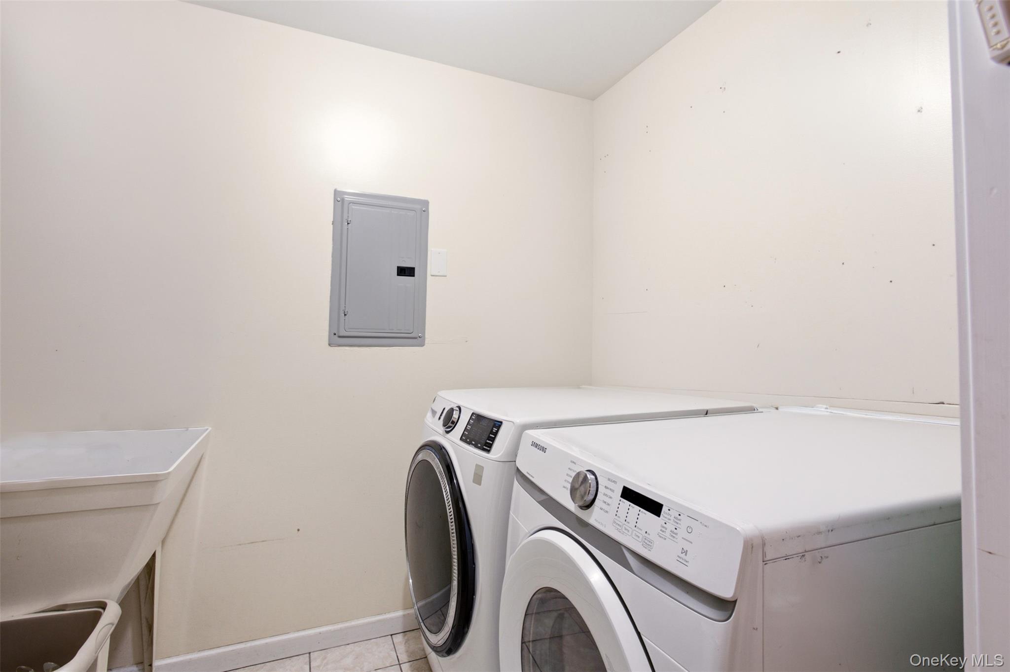 16 Elm Street, Unit 301 photo 18
