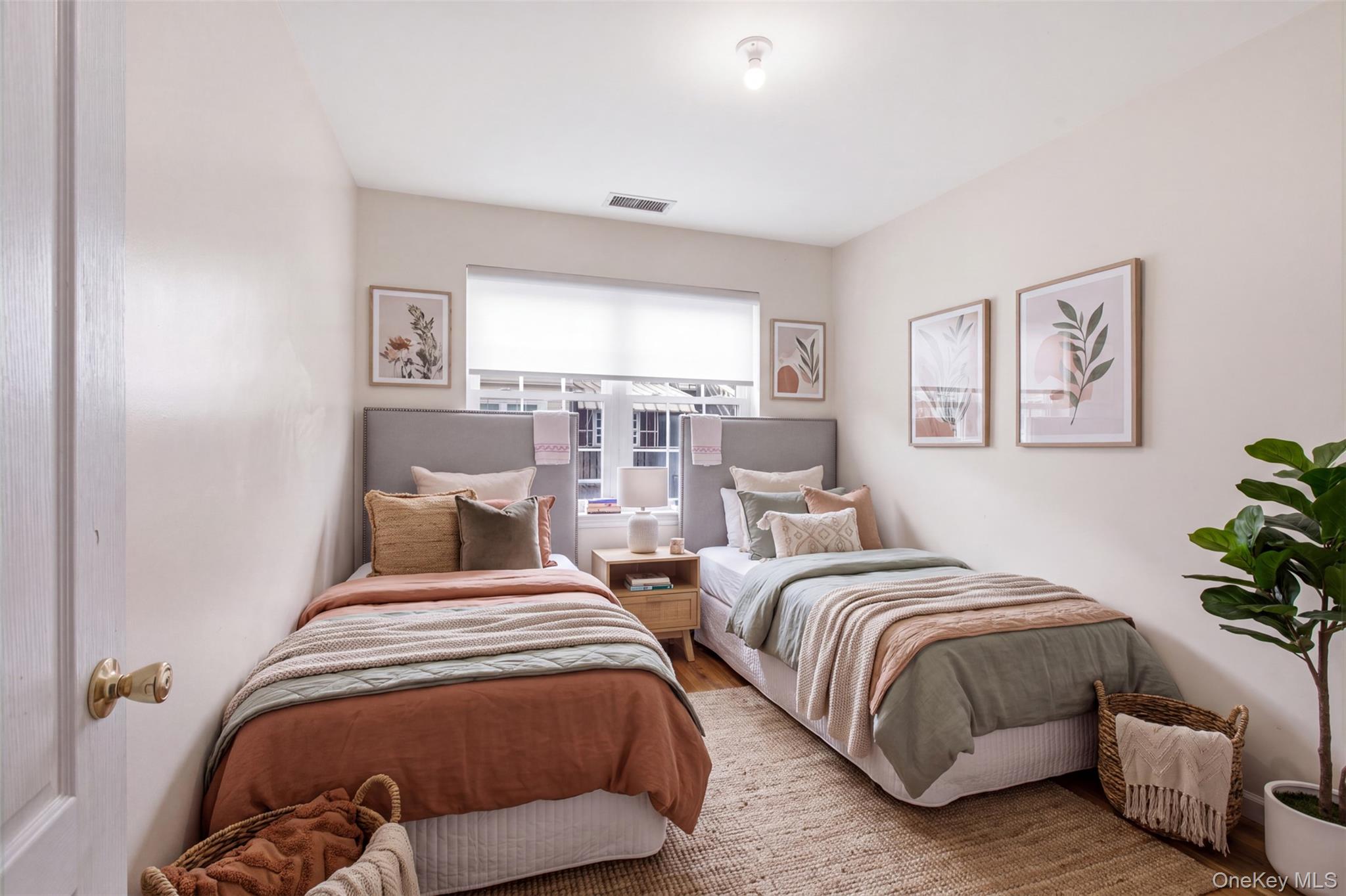 16 Elm Street, Unit 301 photo 12
