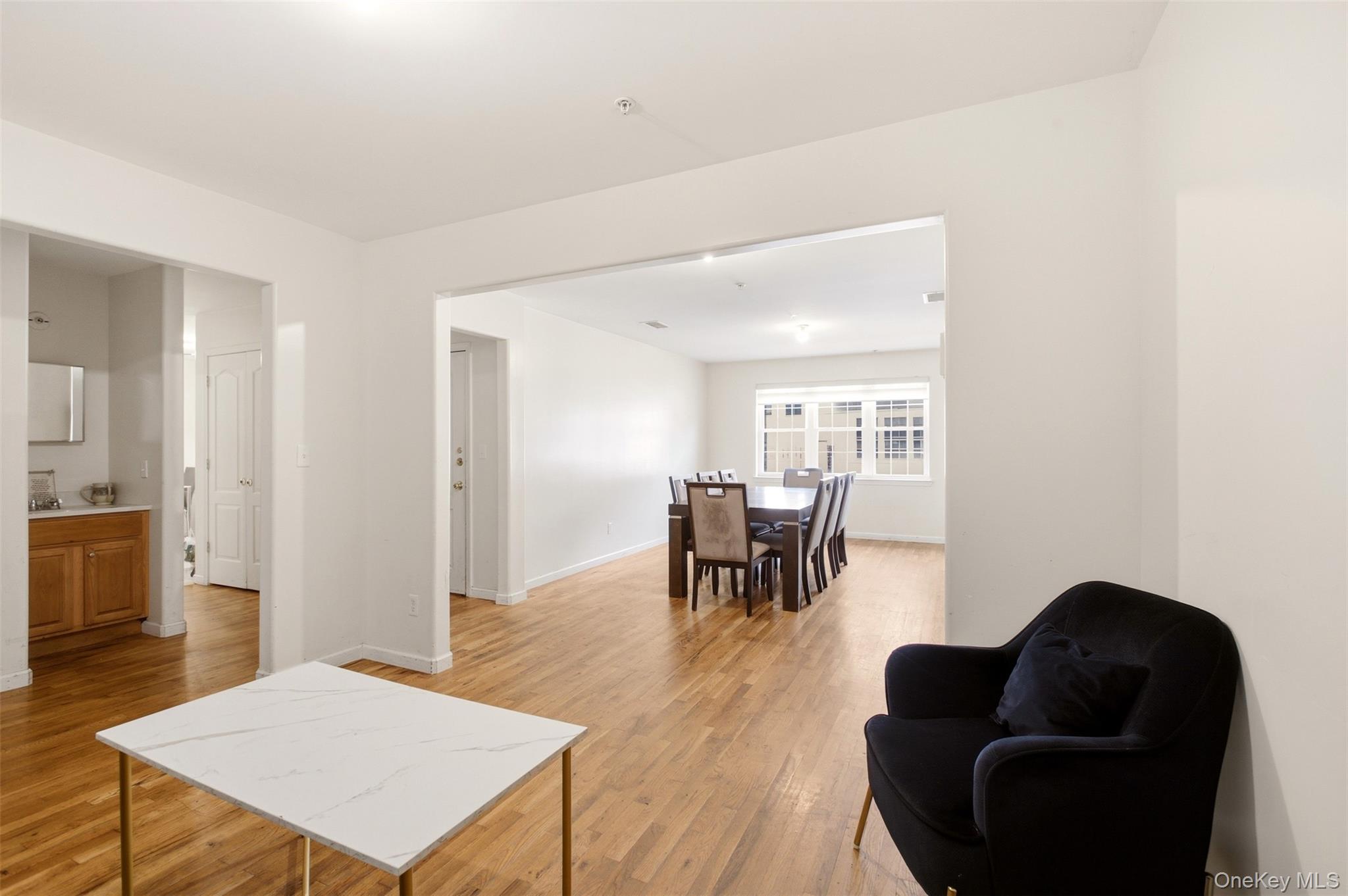 16 Elm Street, Unit 301 photo 6