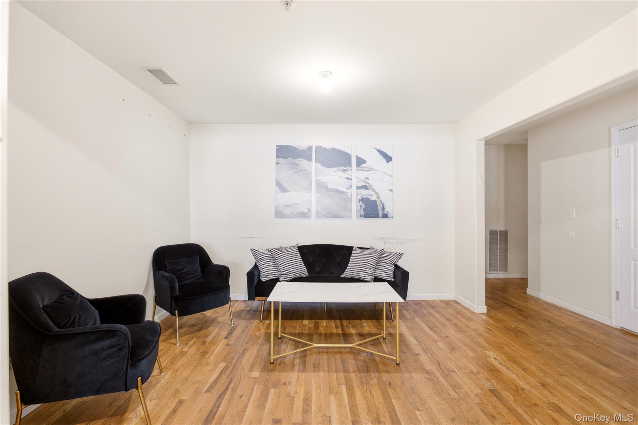 16 Elm Street, Unit 301 photo 4