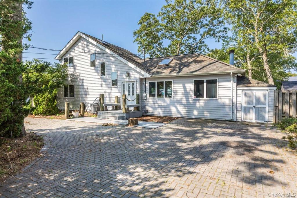 18 Tarpon Road – For Rent