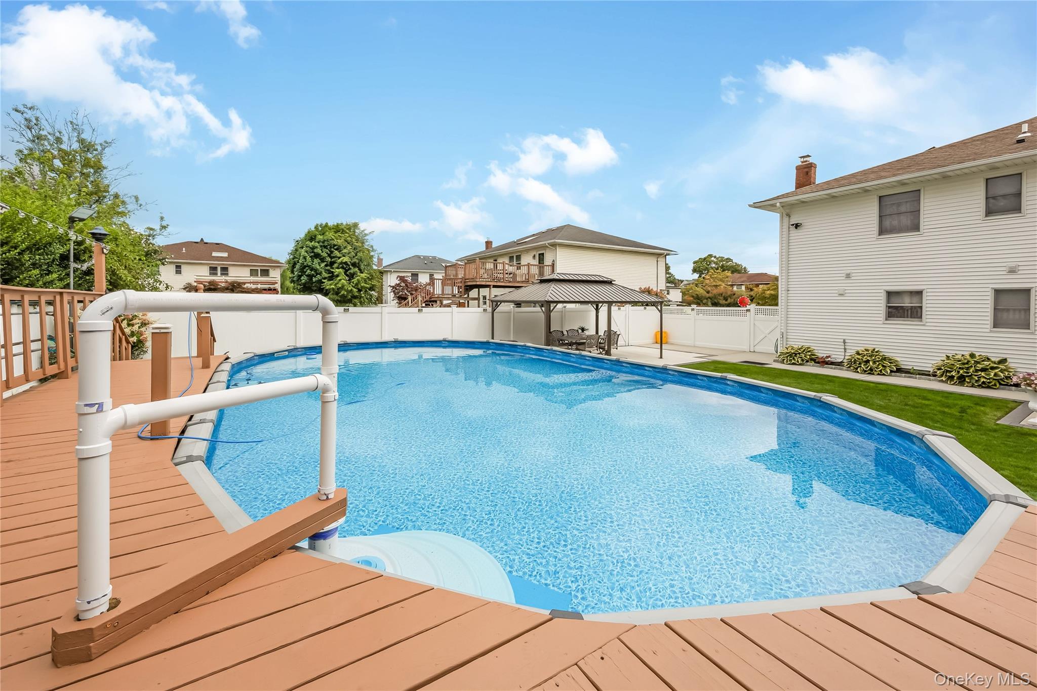 17 E Lincoln Avenue – For Sale photo 10