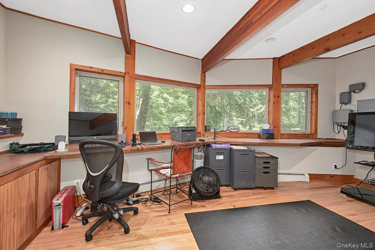 3 Little Lake Ridge – For Sale photo 5