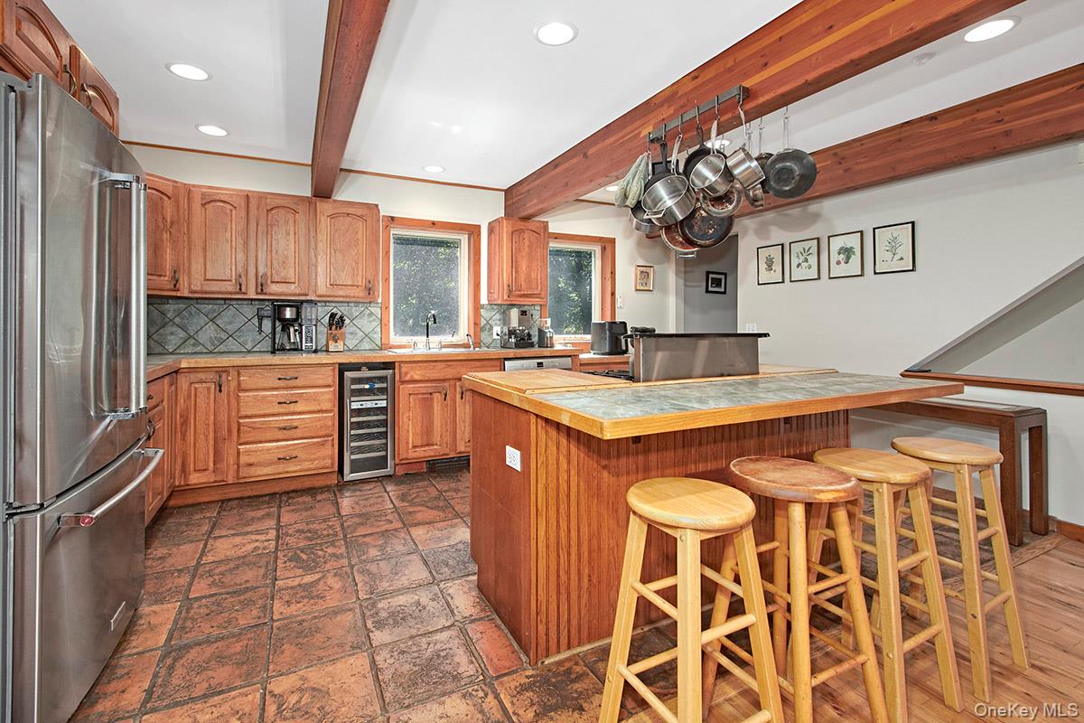 3 Little Lake Ridge – For Sale photo 11