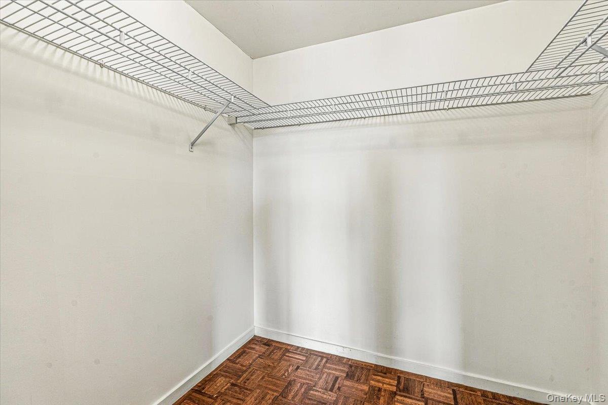 100 Hilton Avenue, Unit 707 photo 13