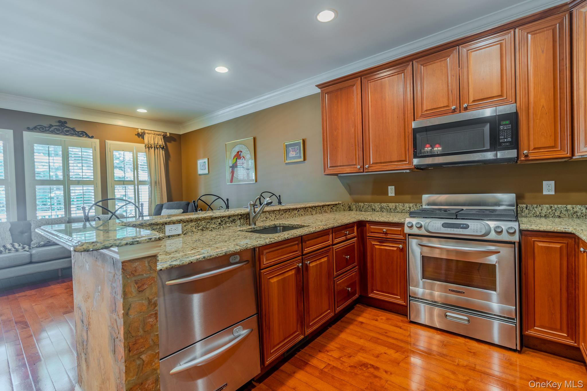 43 Torrey Pine Lane, Unit 82 photo 5