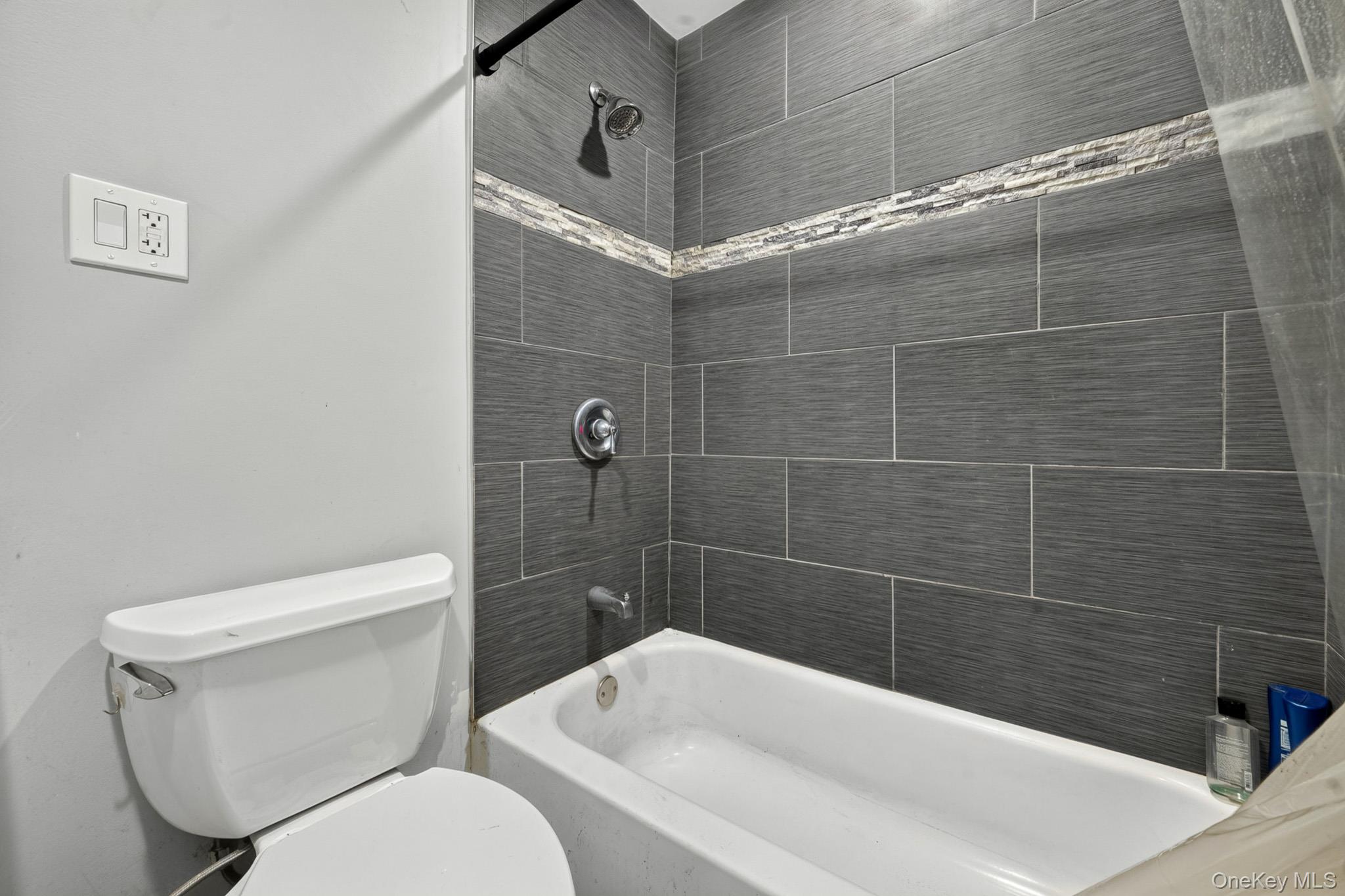 864 Fort Salonga Road – For Sale photo 29