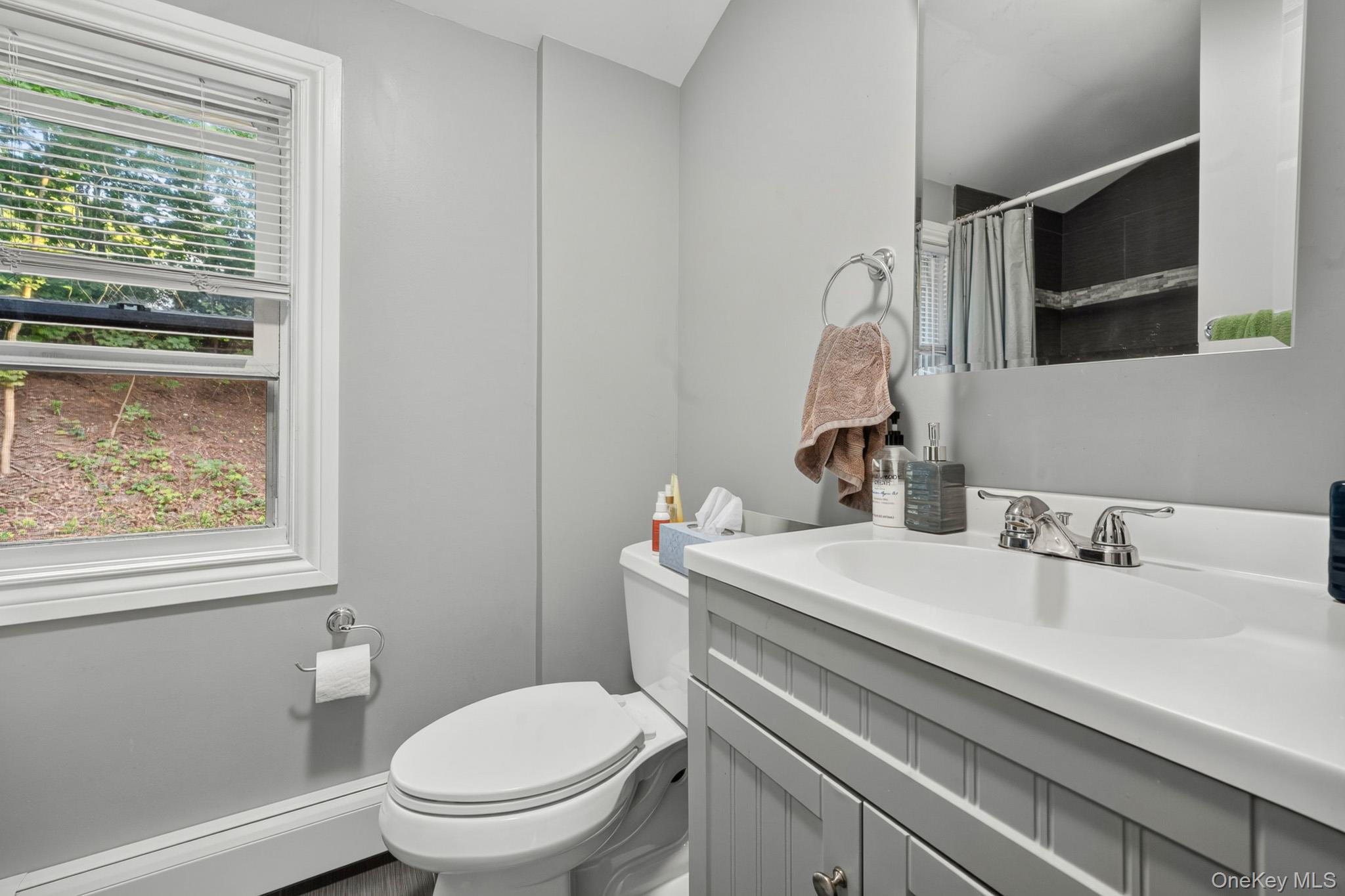 864 Fort Salonga Road – For Sale photo 22