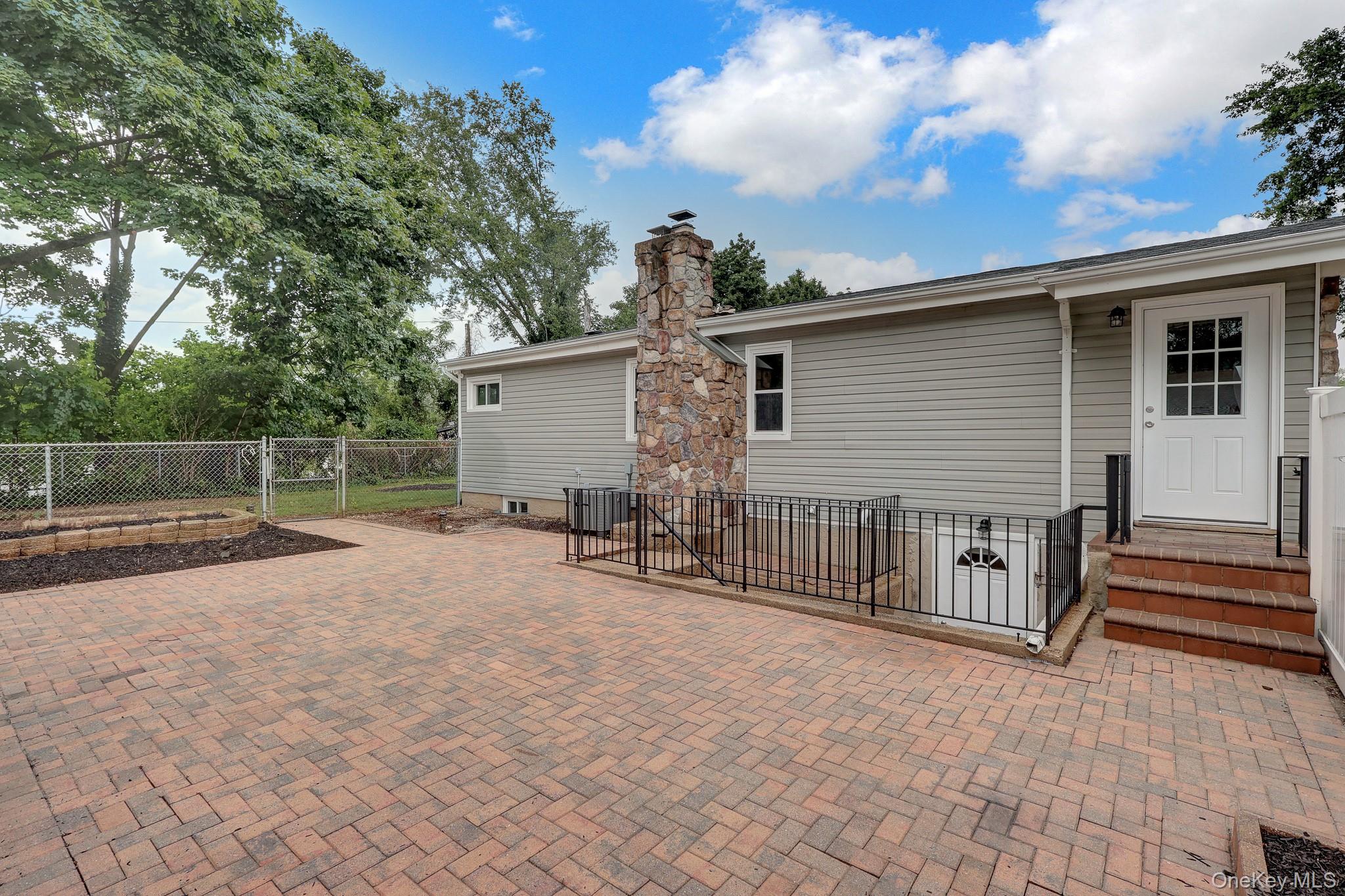 47 Hayrick Lane – For Sale photo 33