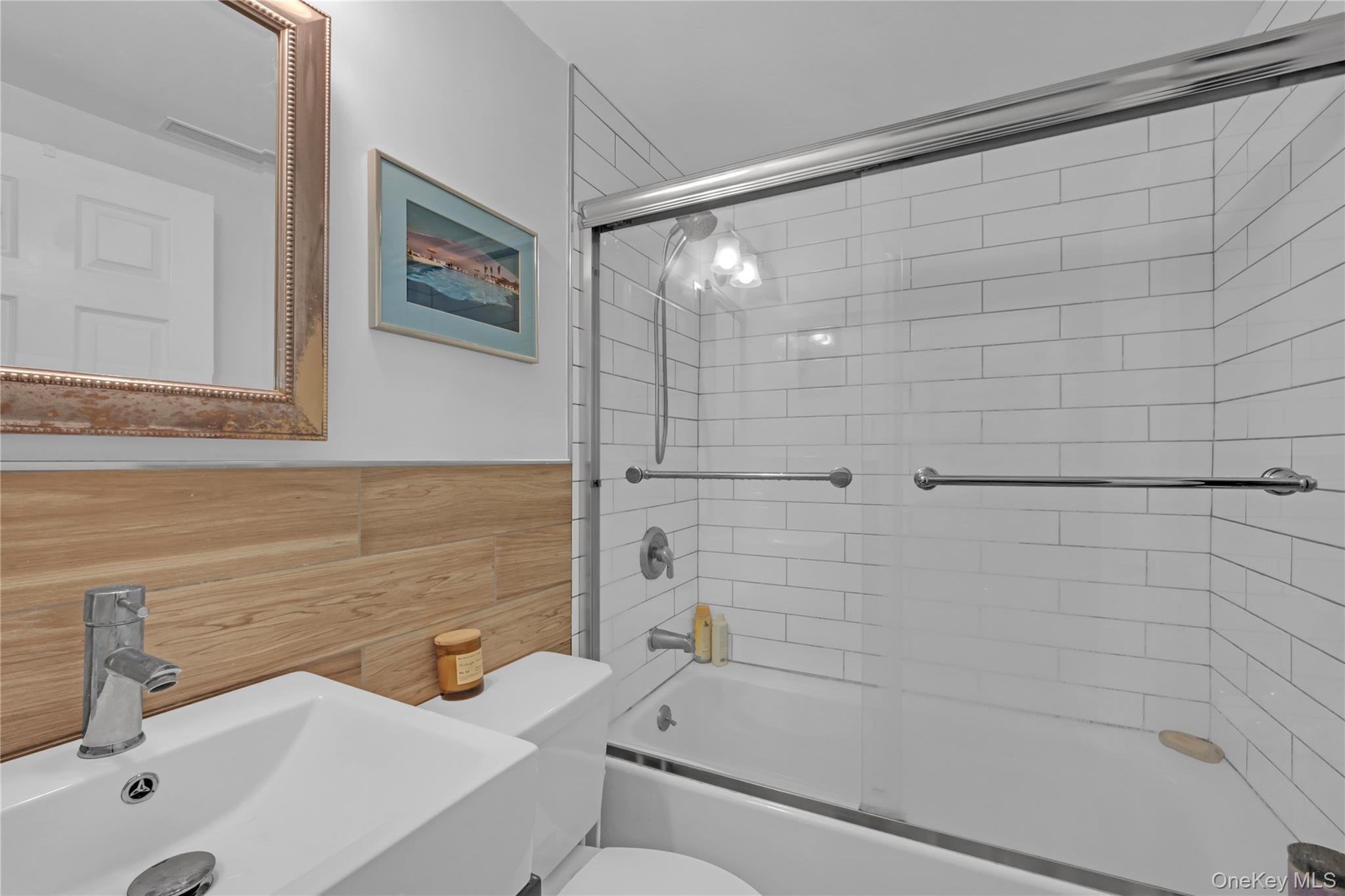 700 Dekalb Avenue – For Sale photo 11