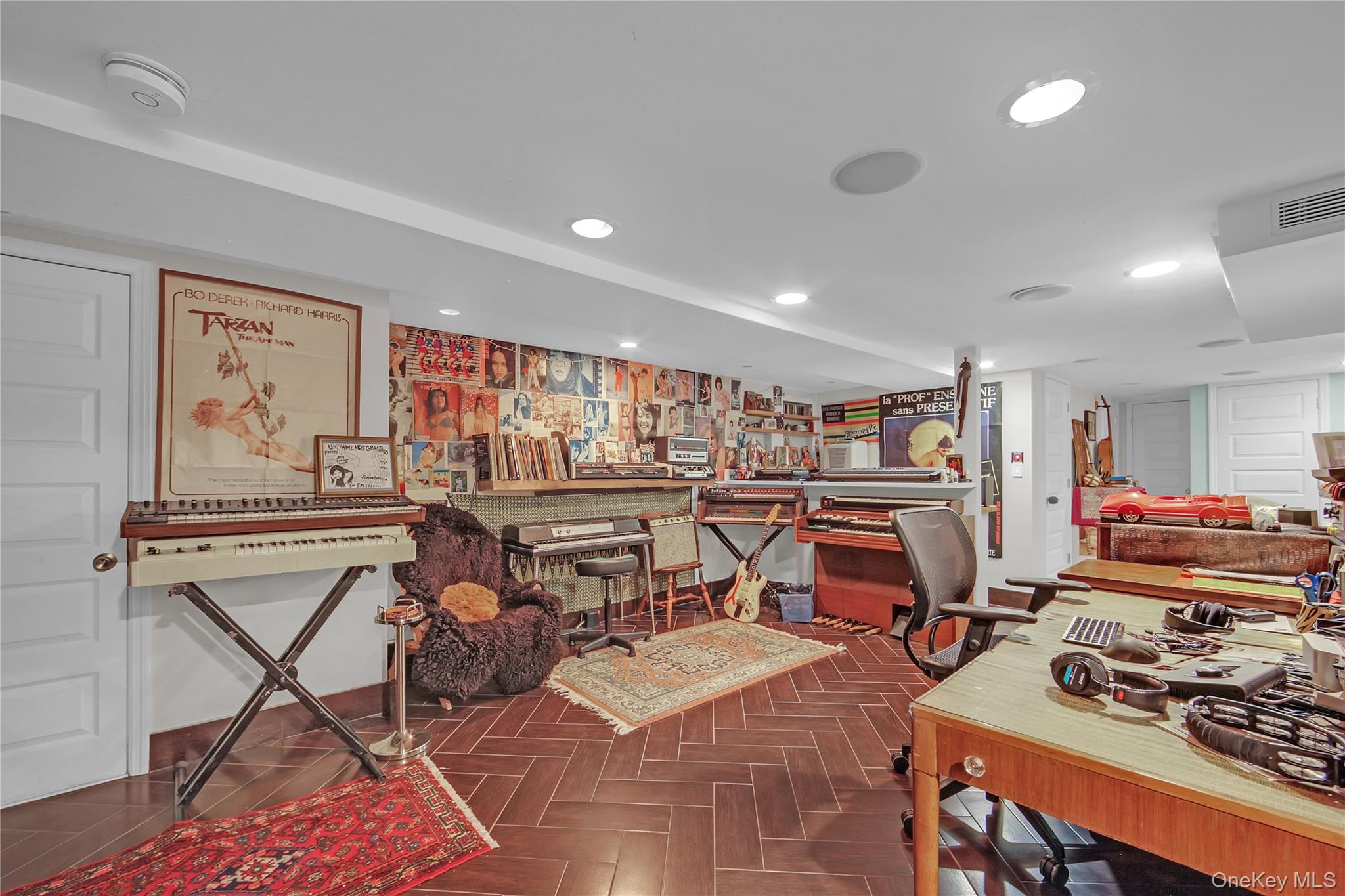 700 Dekalb Avenue – For Sale photo 22