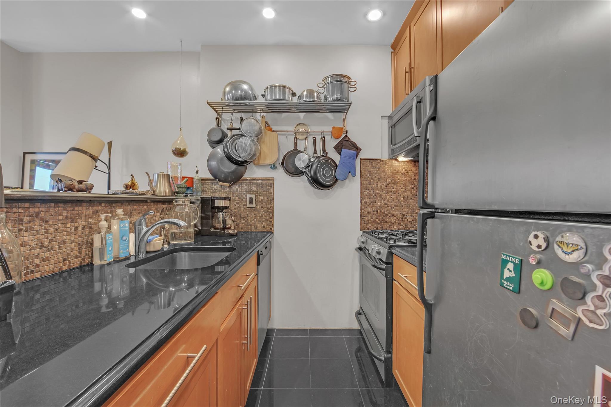 700 Dekalb Avenue – For Sale photo 16