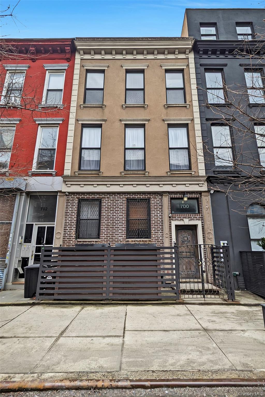 700 Dekalb Avenue – For Sale