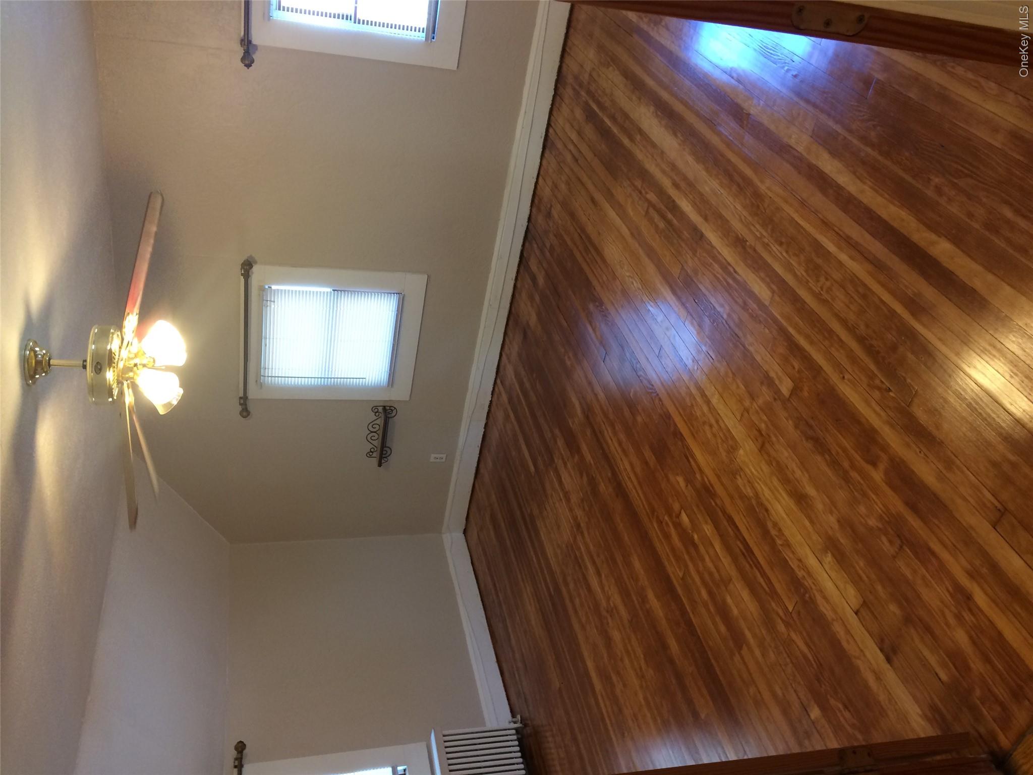 619 S 6th Street – For Sale photo 14