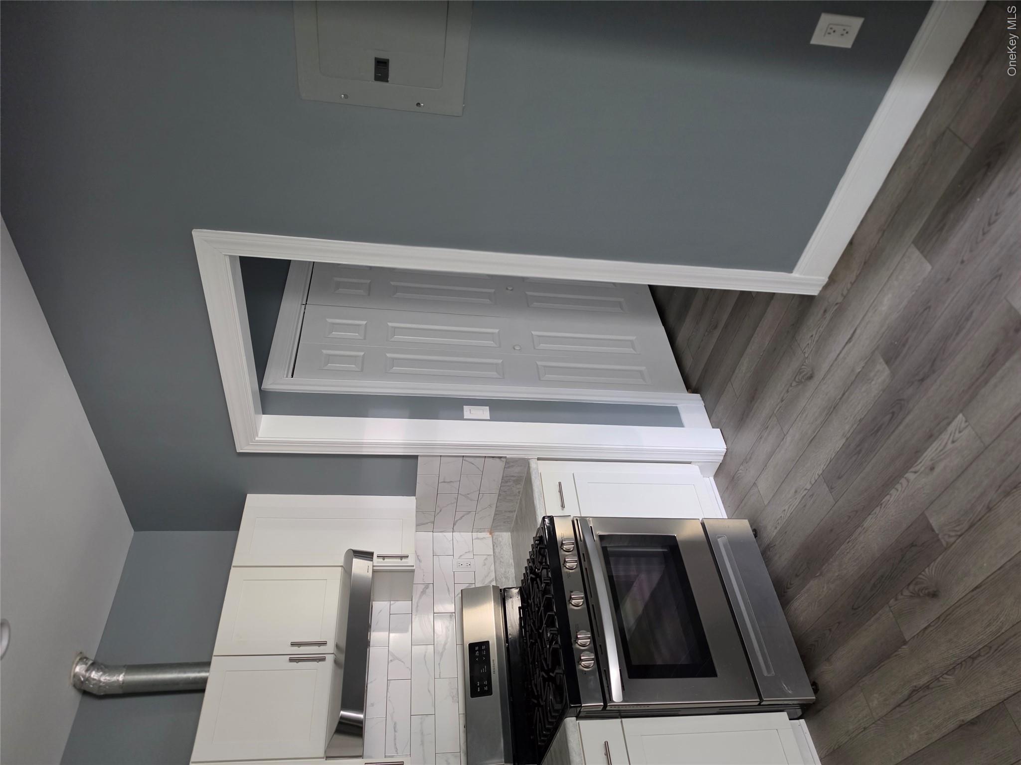 11 White Plains Avenue, Unit 1E photo 6