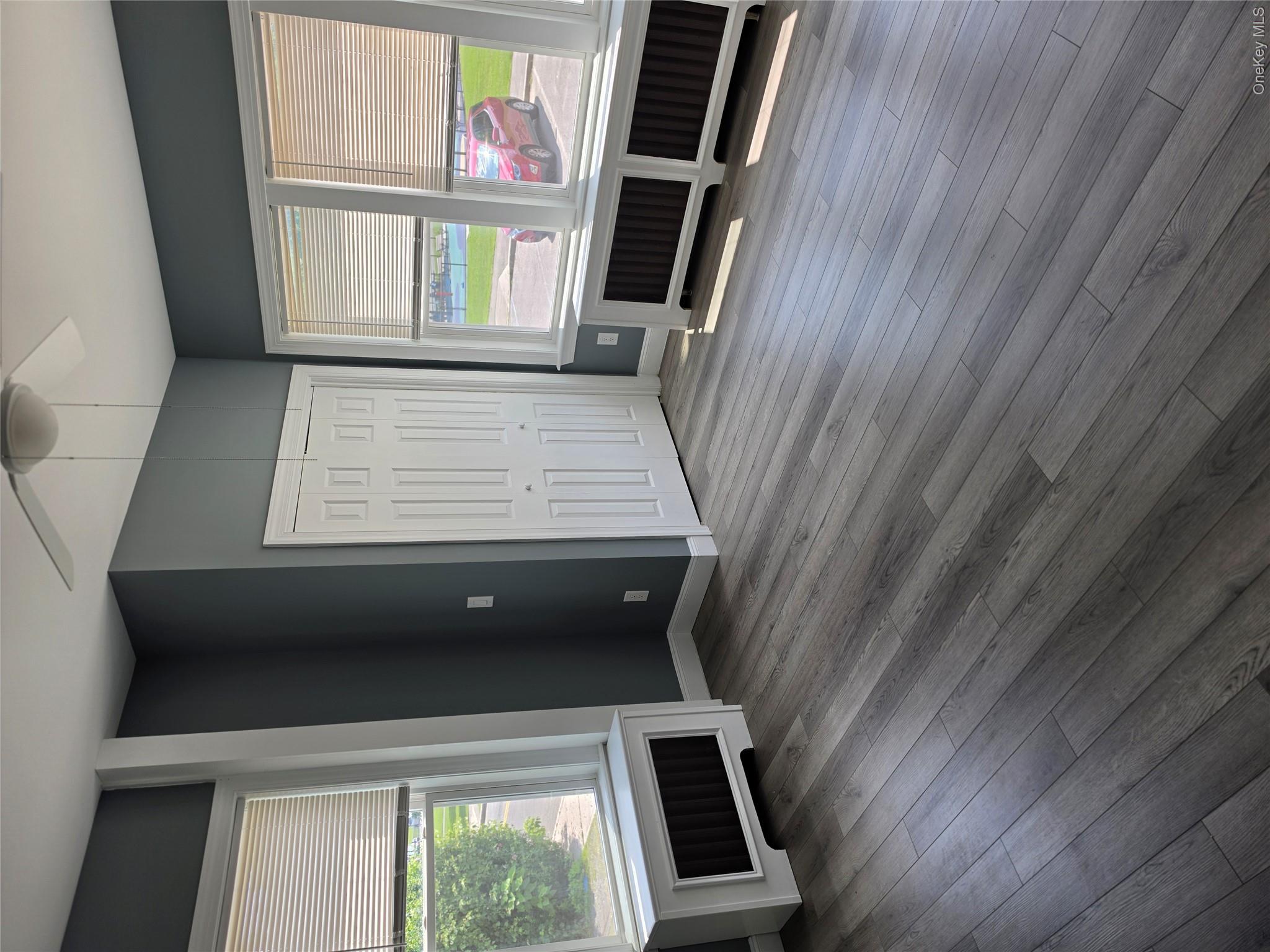 11 White Plains Avenue, Unit 1E photo 13