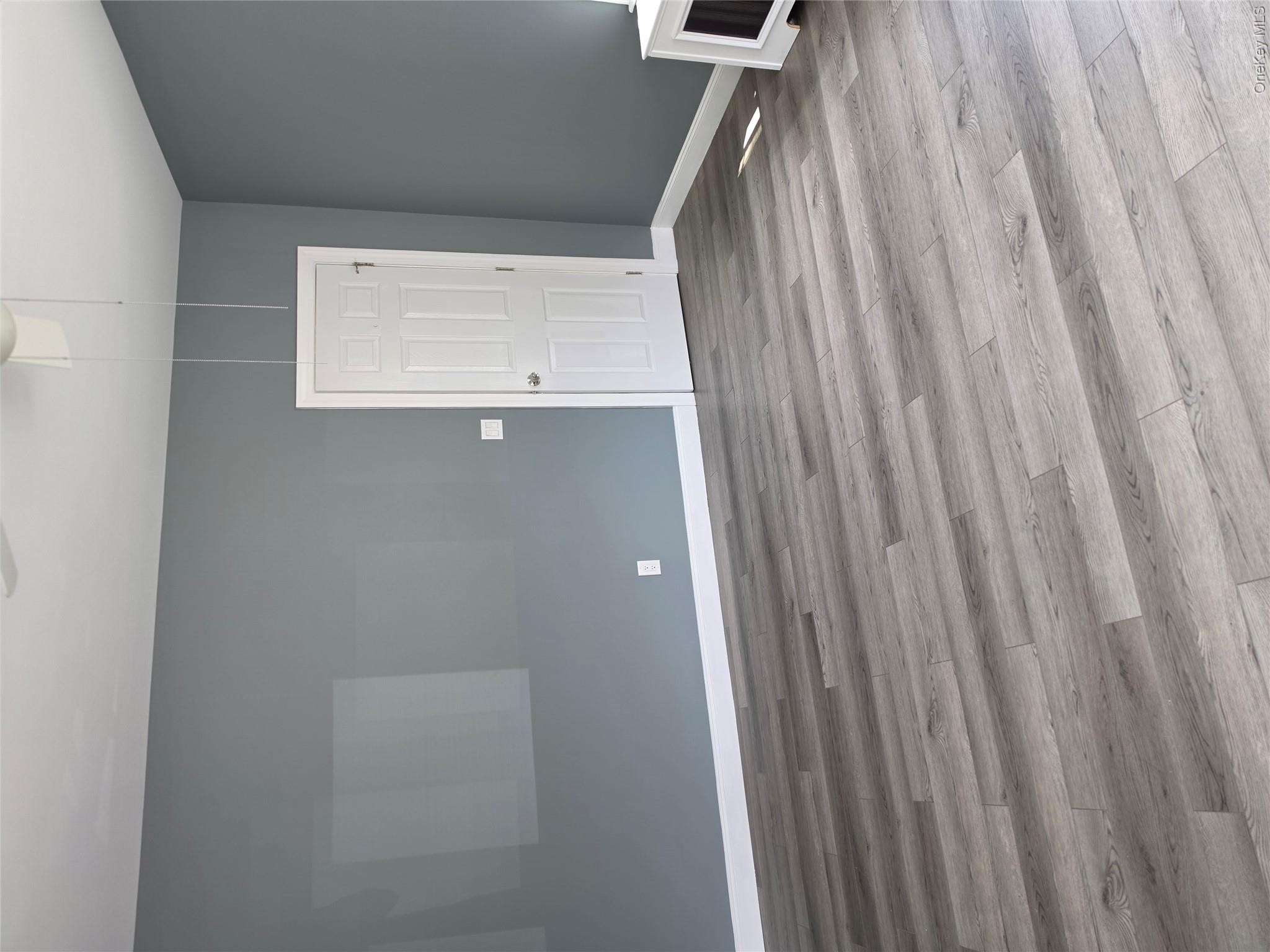 11 White Plains Avenue, Unit 1E photo 14
