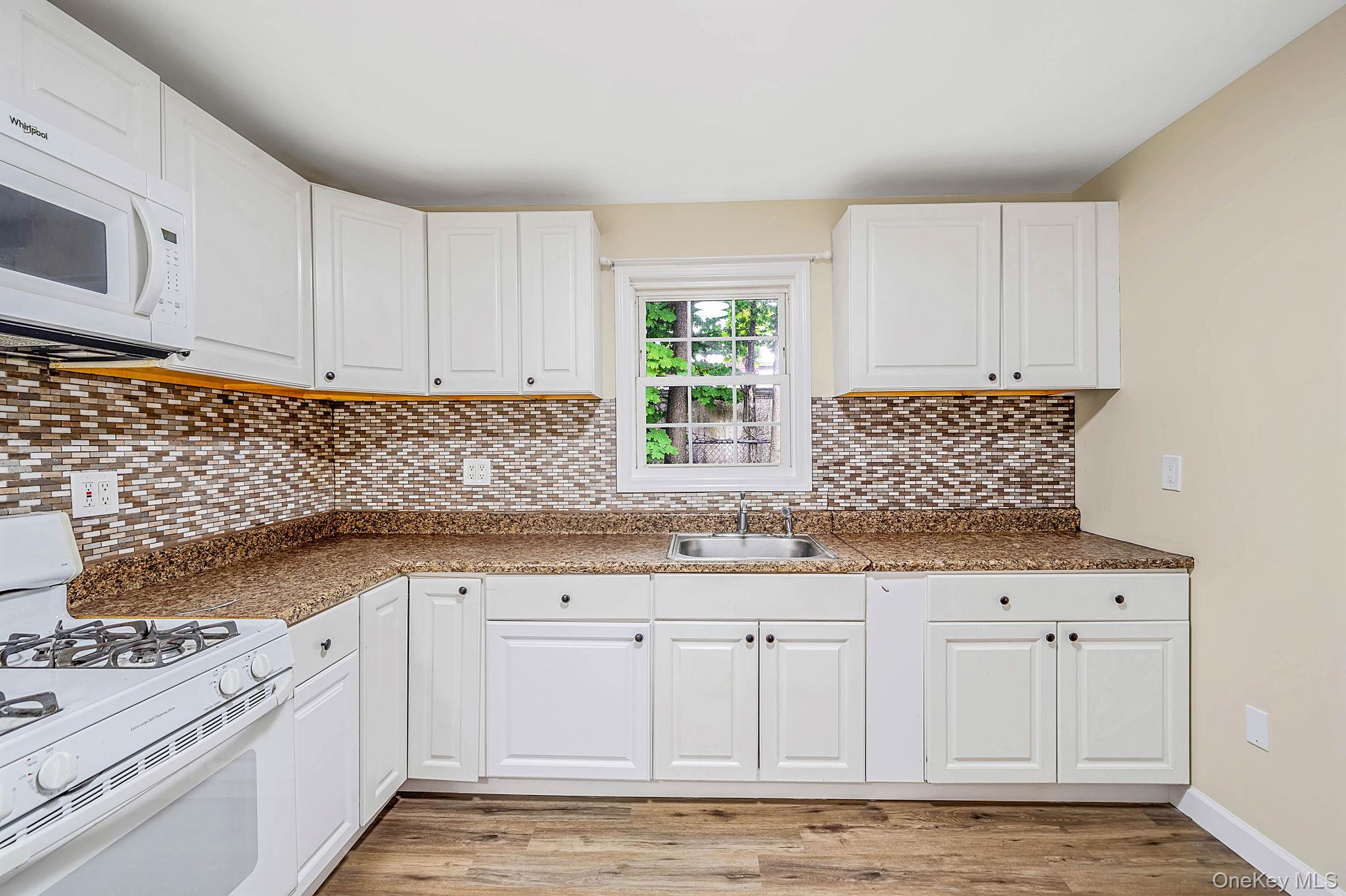 263 Valcour Avenue – For Sale photo 23