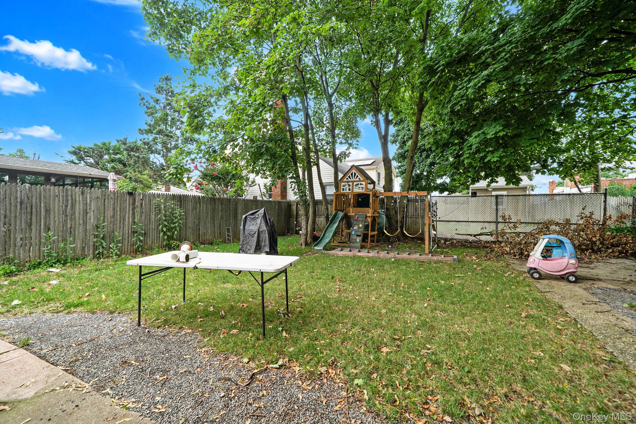 263 Valcour Avenue – For Sale photo 13
