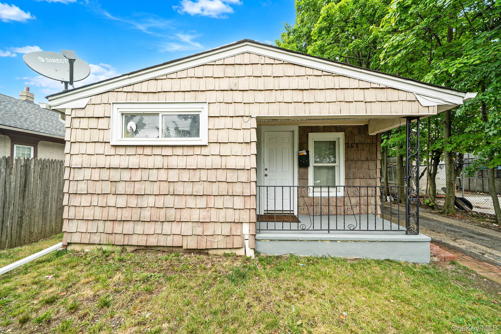 263 Valcour Avenue – For Sale photo 12