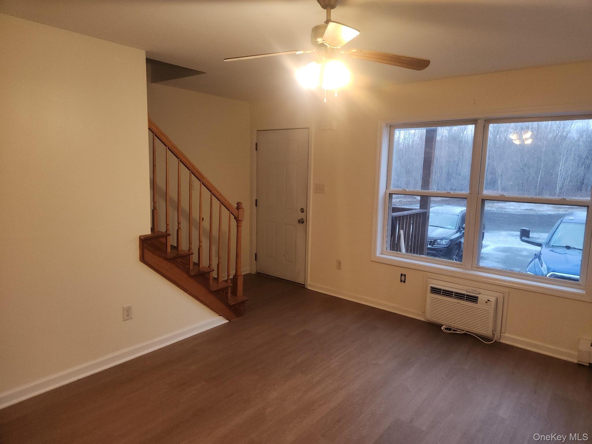 698 South Street, Unit 1 photo 3