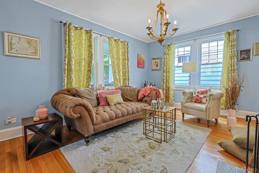 21 Anderson Avenue – For Rent photo 8