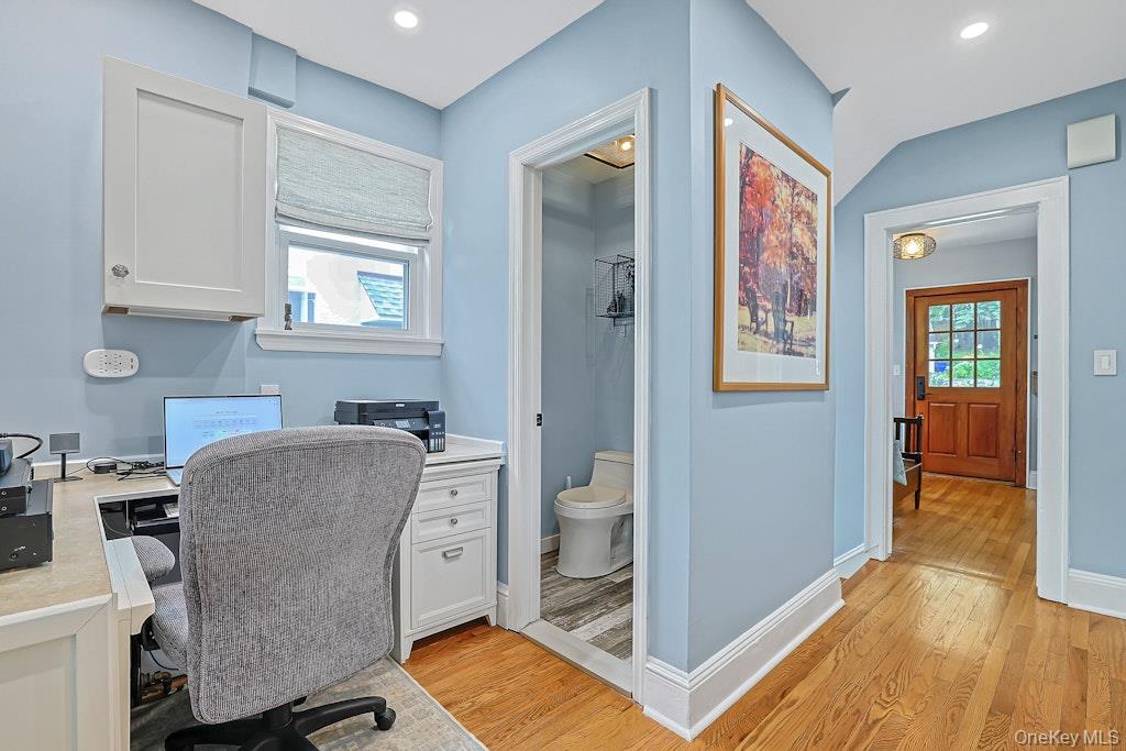 21 Anderson Avenue – For Rent photo 22