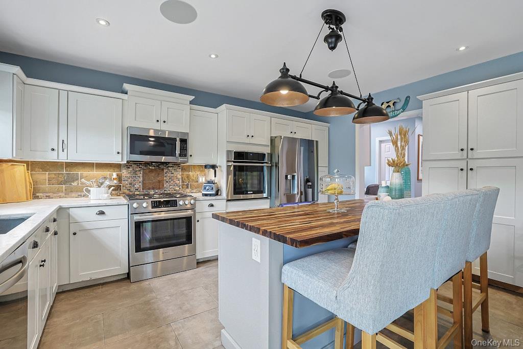 21 Anderson Avenue – For Rent photo 15