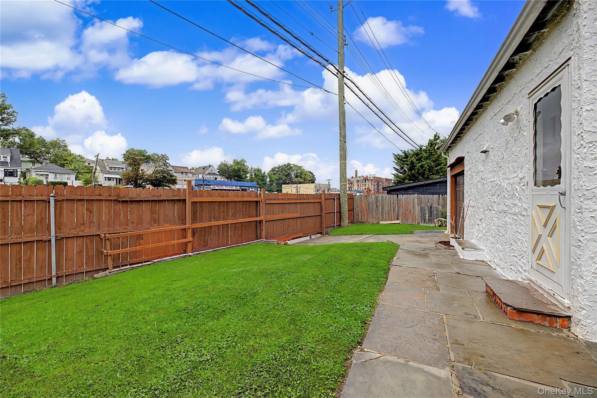 25 Longmeadow Road – For Sale photo 10