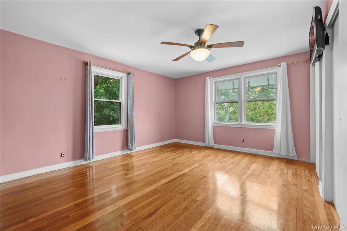 2351 Kingsland Avenue – For Sale photo 13