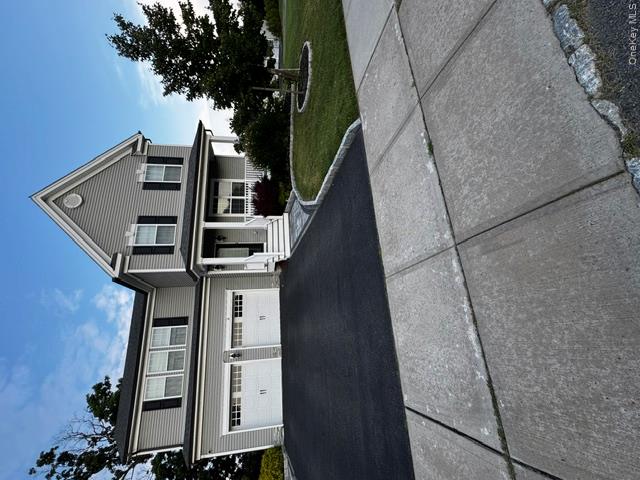 16 Boxwood Road – For Rent photo 16