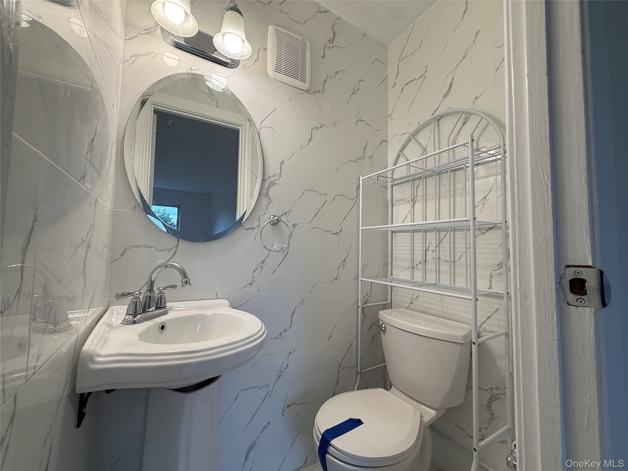 79-18 Kneeland Avenue – For Rent photo 13